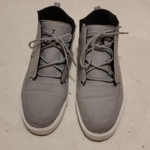Rare find old school sneakers used great condition
